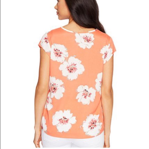 NEW Ivanka Trump Over Sized Floral Cap Sleeve Top - Picture 5 of 5